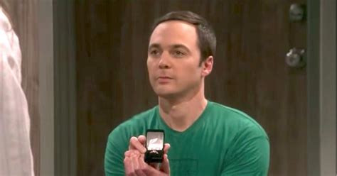 The Big Bang Theory : la demande en mariage de Sheldon a。